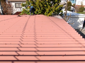 安曇野市の物置/折板 屋根塗装 前画像.1