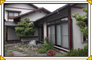 松本市の住宅/外壁塗装/木部塗装工事前画像