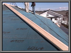 松川村の住宅/瓦屋根葺き替え工事　２階棟下地工事画像