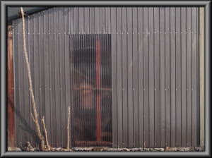 安曇野市の住宅/トタン角波　張替前工事完成画像