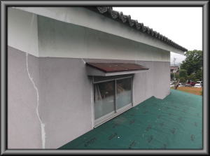 安曇野市の住宅2Ｆ/外壁塗装　外壁ヒビ補修工事画像