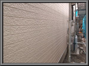 安曇野市の住宅/外壁塗装　上塗り塗装工事画像.1