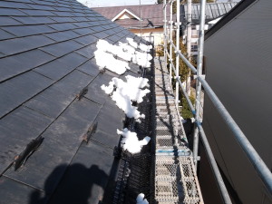 住宅/屋根に雪止めスノージェット取り付け工事前画像