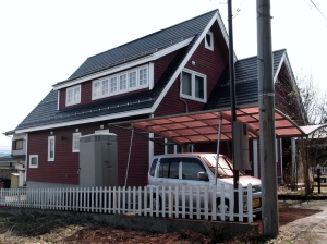 安曇野市の住宅/屋根葺き替え　ガルバリウム鋼板ＧＭルーフ（カバー工法）完成画像