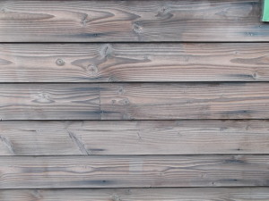 北安曇郡池田町の住宅/外壁木板塗装　下塗り塗装工事画像.1