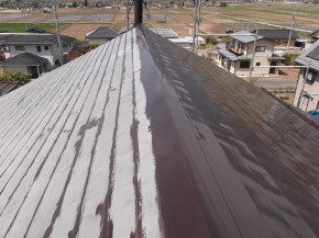 池田町の住宅/トタン屋根塗装　上塗り1回目塗装 画像