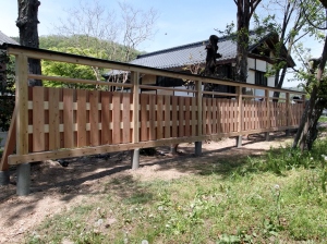 生坂村の木製 板塀工事　完成画像1