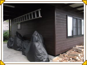 池田町の住宅/外壁木板塗装工事完成画像.3