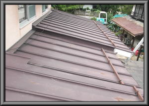 住宅/外壁塗装　トタン屋根塗装工事前画像