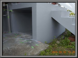 安曇野市の住宅/外壁木板塗装　基礎塗装工事完成画像.2