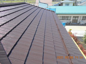 長野県 安曇野市の住宅/モニエル瓦屋根塗装 雨樋塗装 破風塗装工事完成 画像