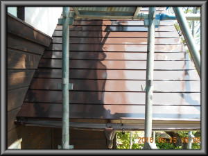 安曇野市の住宅/1F.トタン屋根塗装工事画像.1