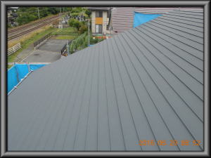 安曇野市のガルバリウム鋼板　屋根塗装工事前画像