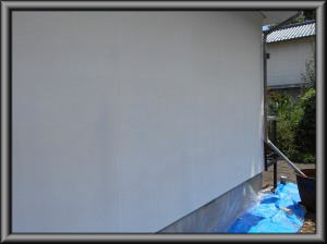 安曇野市の住宅/外壁塗装　下塗り工事画像.1