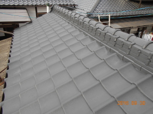 安曇野市の物置/セメント瓦屋根塗装工事完成