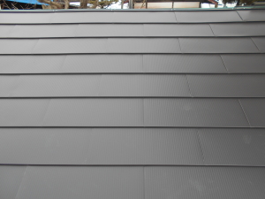 安曇野市の物置/トタン屋根葺き替え（カバー工法） ガルバリウム鋼板ＧＭルーフ工事画像.3