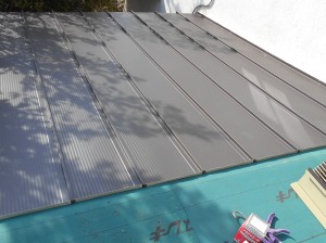 松本市市の住宅/トタン屋根葺き替えガルバリウム鋼板立平葺き工事画像.1