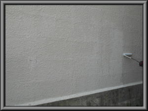 安曇野市の物置/外壁塗装 下塗り塗装工事画像.1