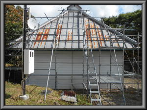 北安曇郡麻績村の住宅/屋根塗装 仮設足場設置工事画像