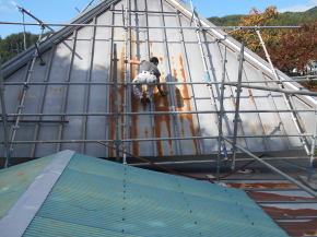 東筑摩郡麻績村の住宅/屋根塗装　ケレン工事画像