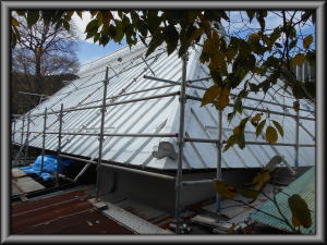 北安曇郡麻績村の住宅/トタン屋根塗装　下塗り塗装工事.1