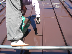 東筑摩郡麻績村の住宅/屋根塗装　上塗り平場塗装工事画像