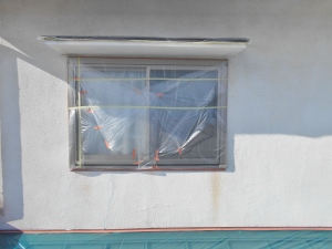 安曇野市の住宅/外壁塗装　外壁ひび補修工事画像