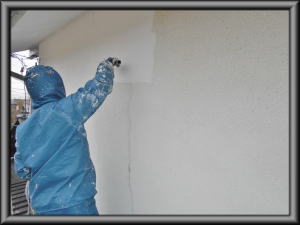 安曇野市の住宅/外壁塗装　外壁下塗り塗装工事画像