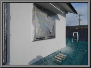安曇野市の住宅/外壁塗装　外壁下塗り塗装工事画像.1