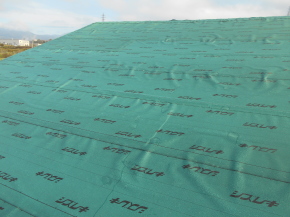 上田市の住宅/屋根新規　ガルバリウム鋼板立て平葺き工事前画像